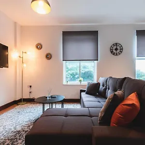  Apartment Obsidian - 2 Bedroom Flat Sleeps 5