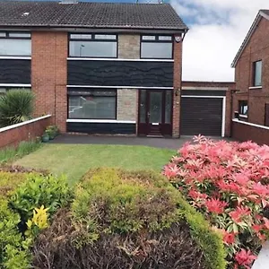 https://home-from-home.belfasthotelsireland.com